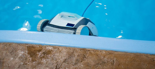 nettoyer sa piscine sans efforts